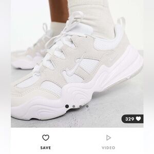 Nike Tech Hera sneakers in white